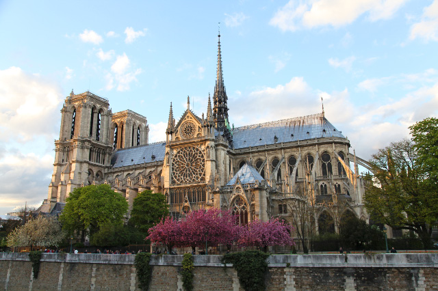 Notre Dame as a Mosque